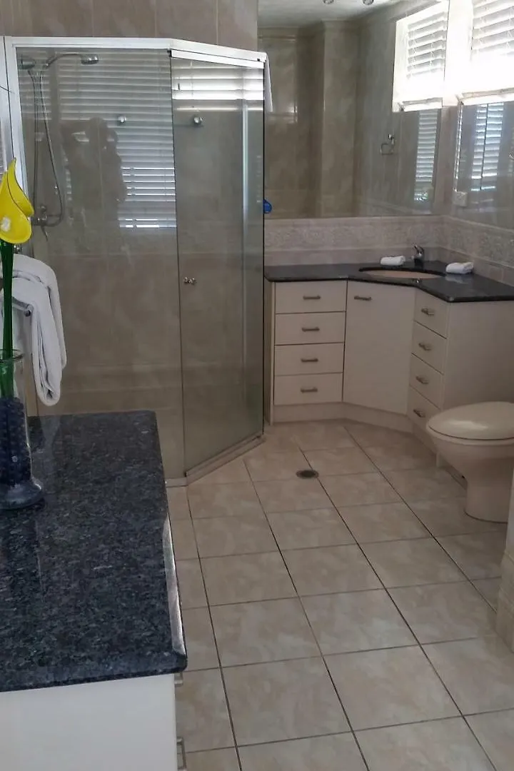 Beaconlea Aparthotel Gold Coast