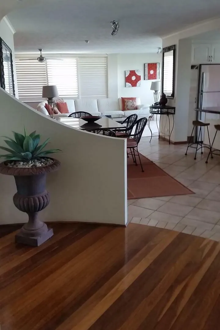 Beaconlea Aparthotel Gold Coast Australia